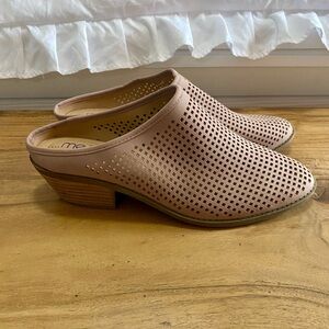 Me Too Blush Pink Perforated Mules – Size 9M
